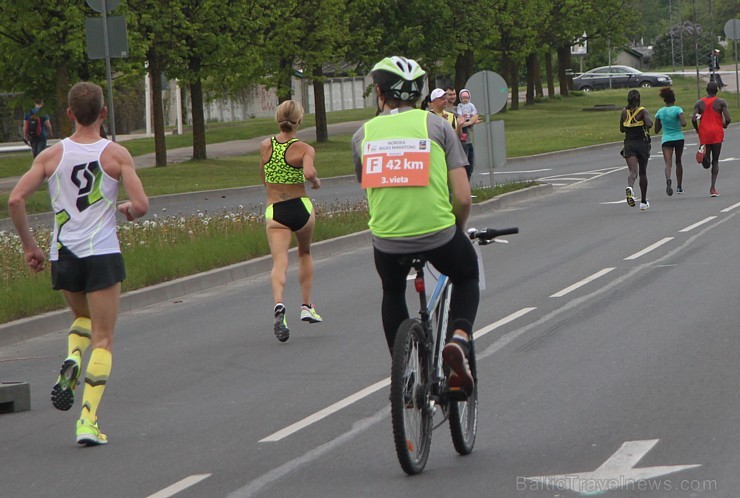 Pirmās bildes no «Nordea Rīgas maratons 2014» ar ātrākajiem skrējējiem 121854