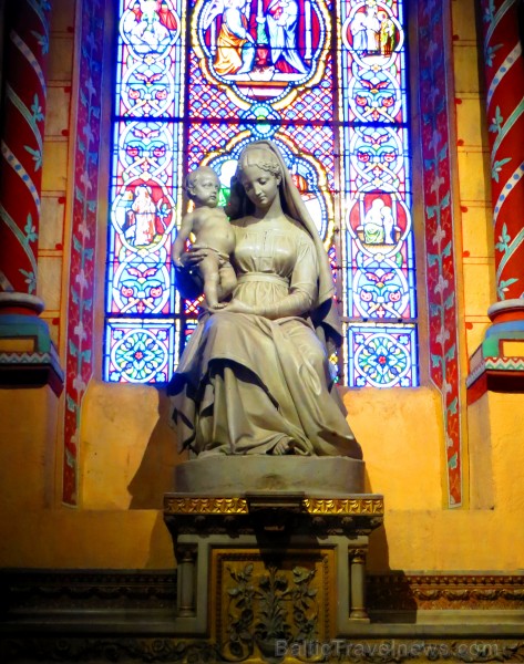 Travelnews.lv iepazīst Saint-Austremoine - vienu no Francijas skaistākajām romāņu baznīcām pilsētā Isuāra (Issoire) 122856