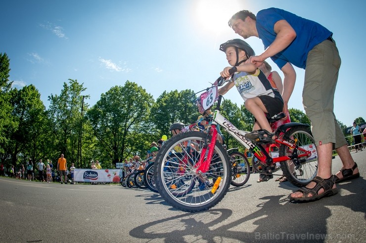 25. maijā Rīgā, Uzvaras parkā norisinājās Rīgas bērnu mini velomaratons, kurā piedalījušies teju 300 mazie riteņbraucēji vecumā no 3 līdz 11 gadiem 123026