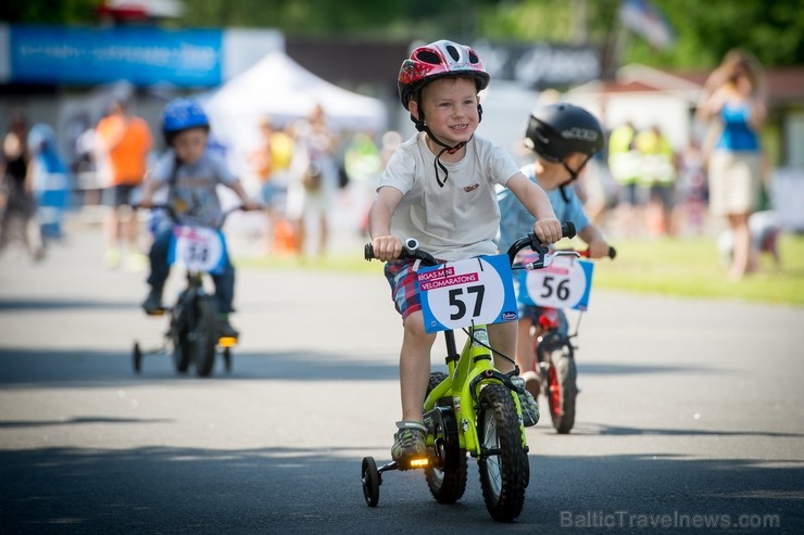 25. maijā Rīgā, Uzvaras parkā norisinājās Rīgas bērnu mini velomaratons, kurā piedalījušies teju 300 mazie riteņbraucēji vecumā no 3 līdz 11 gadiem 123028