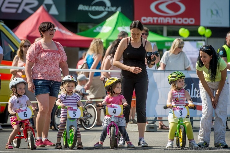25. maijā Rīgā, Uzvaras parkā norisinājās Rīgas bērnu mini velomaratons, kurā piedalījušies teju 300 mazie riteņbraucēji vecumā no 3 līdz 11 gadiem 123030