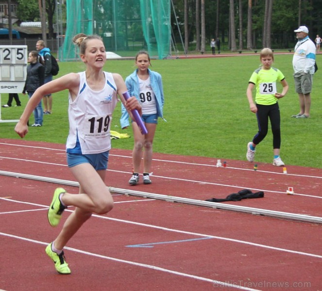 Ogres novada sporta centrs veiksmīgi startē vieglatlētikas sacensībās jauniešiem «Valmieras spēles 2014» 123327