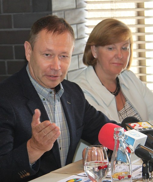 Medicīnas tūrisma centra «Baltic Care» valdes loceklis Māris Rēvalds un Rīgas Tūrisma attīstības biroja (RTAB) valdes locekle Vita Jermoloviča iepazīs Medicīnas tūrisma centra «Baltic Care» valdes loceklis Māris Rēvalds un Rīgas Tūrisma attīstības biroja (RTAB) valdes locekle Vita Jermoloviča iepazīs 123381