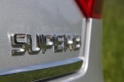 Daudzi auto zīmoli, bet ne Škoda SuperB, pārlieku uzmanību velta priekšējo sēdekļu pasažieru labsajūtai, bet daudz mazāk uzmanības velta aizmugurējo s 8