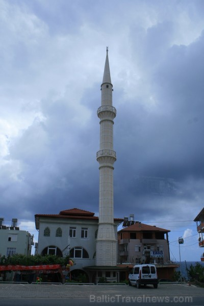 Pašā tūrisma sezonas sākumā Travelnews.lv redakcija kopā ar tūroperatoru NOVATOURS apceļoja Turcijas populāros kūrortus, kur saule mijās ar veldzējoši 124635