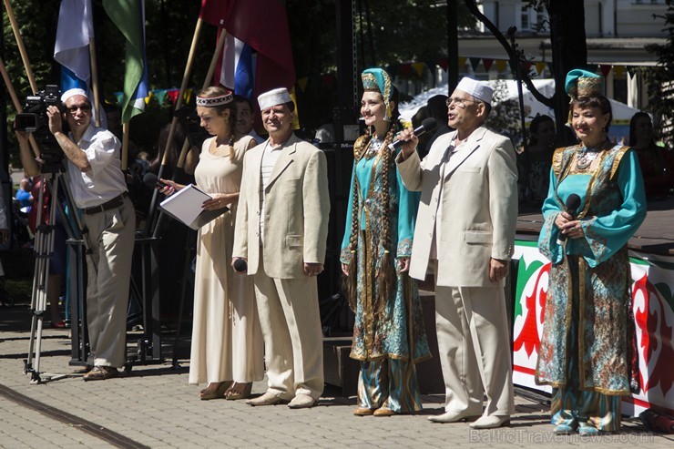 Rīgā norisinās Sabantujs - tatāru un baškīru tautas svētki 124681