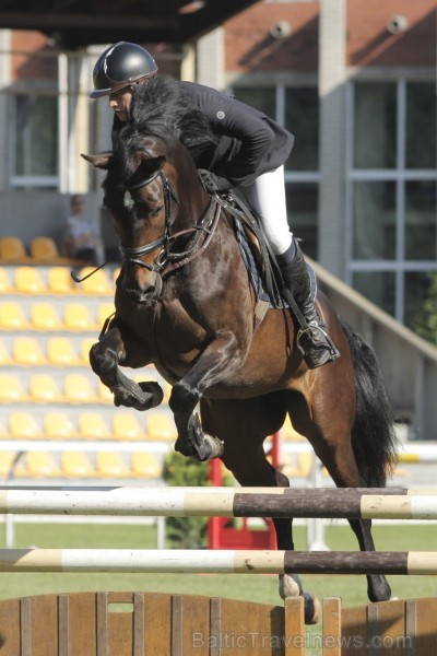 Kleistos norisinājies LR čempionāts konkūrā pieaugušajem, jaunajiem jātniekiem, junioriem un bērniem Kleistos norisinājies LR čempionāts konkūrā pieaugušajem, jaunajiem jātniekiem, junioriem un bērniem 124748