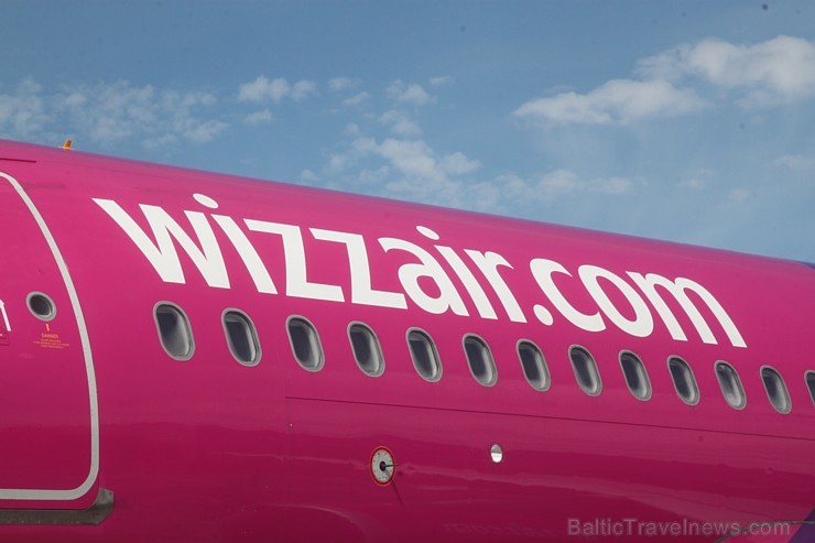 Ungāru zemo izmaksu lidsabiedrība «Wizz Air» no Rīgas lido uz Londonu, Oslo, Barselonu, Dortmundi, Parīzi, Eindhovenu, Bergenu un Donkasteru 125631