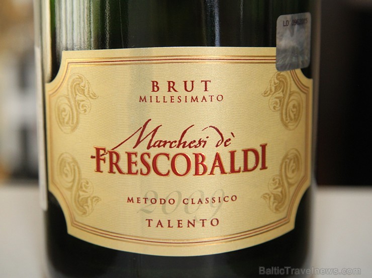 Itālijas vīna nams «Marchesi de Frescobaldi» 11.06.2014 prezentējās Vecrīgas restorānā «Kaļķu vārti» ar alkoholisko dzērienu vairumtirdzniecības uzņēm 125708