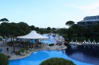 Viesnīcā Calista Luxury Restort ir padomāts arī par bērniem. Mazajiem viesiem ir pieejams bērnu baseins, iekšējais bērnu baseins, mini klubs, maxi klu 17
