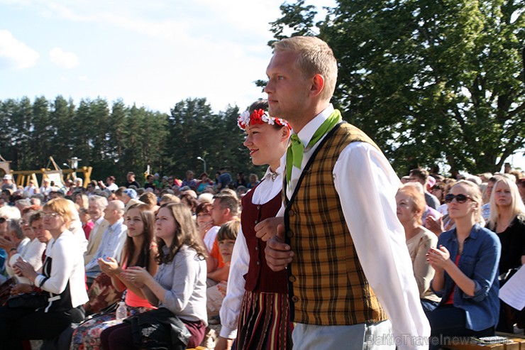 28. jūnijā Salas novada Sēlpils pagasta Zvejnieklīcī norisinājās visu Sēlijas novadu (Jaunjelgavas, Viesītes, Salas, Jēkabpils, Neretas, Aknīstes, Ilū 28. jūnijā Salas novada Sēlpils pagasta Zvejnieklīcī norisinājās visu Sēlijas novadu (Jaunjelgavas, Viesītes, Salas, Jēkabpils, Neretas, Aknīstes, Ilū 126430