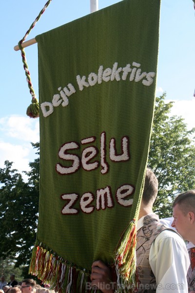 28. jūnijā Salas novada Sēlpils pagasta Zvejnieklīcī norisinājās visu Sēlijas novadu (Jaunjelgavas, Viesītes, Salas, Jēkabpils, Neretas, Aknīstes, Ilū 28. jūnijā Salas novada Sēlpils pagasta Zvejnieklīcī norisinājās visu Sēlijas novadu (Jaunjelgavas, Viesītes, Salas, Jēkabpils, Neretas, Aknīstes, Ilū 126440
