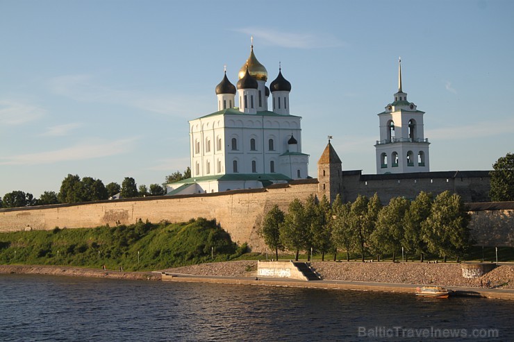 Apmeklējam Pleskavas kremli, ko cēla, lai aizsargātos no latgaļiem un igauņiem 126573