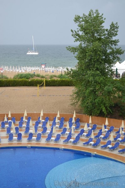 RIU Helios, Vasarā Saulainā krasta pludmalēs ir ap 300 saules stundas mēnesī. http://www.novatours.lv RIU Helios, Vasarā Saulainā krasta pludmalēs ir ap 300 saules stundas mēnesī. http://www.novatours.lv 126615