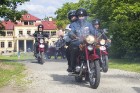 Starptautiskā moto festivāla Baltic Jawa 2014 dalībnieki viesojas Dikļu pilī 39