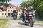 Starptautiskā moto festivāla Baltic Jawa 2014 dalībnieki viesojas Dikļu pilī 41