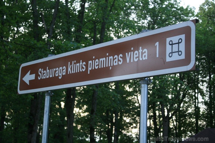 Staburaga piemiņas vieta no Vīgantes muižas parka atrodas viena kilometra attālumā 126821
