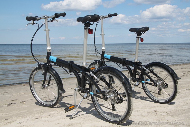 Travelnews.lv redakcija dodas ceļojumā uz Jūrmalu ar saliekamo velosipēdu «Tern Link C7». Atbalsta: «Hawaii Express» Travelnews.lv redakcija dodas ceļojumā uz Jūrmalu ar saliekamo velosipēdu «Tern Link C7». Atbalsta: «Hawaii Express» 126987
