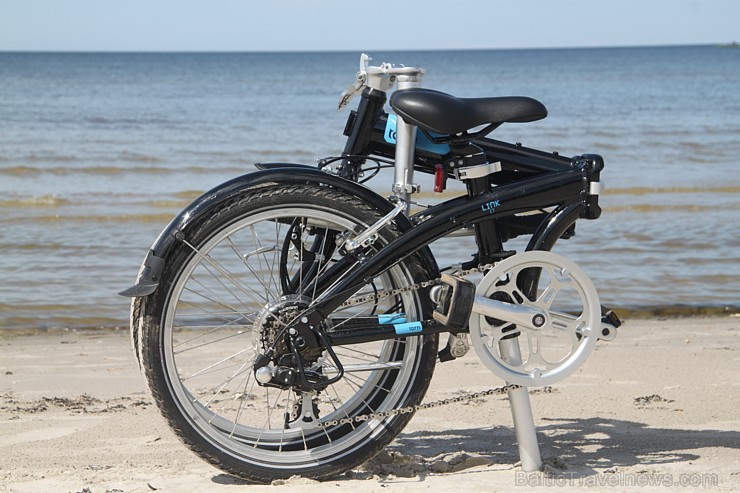 Travelnews.lv redakcija dodas ceļojumā uz Jūrmalu ar saliekamo velosipēdu «Tern Link C7». Atbalsta: «Hawaii Express» Travelnews.lv redakcija dodas ceļojumā uz Jūrmalu ar saliekamo velosipēdu «Tern Link C7». Atbalsta: «Hawaii Express» 126997