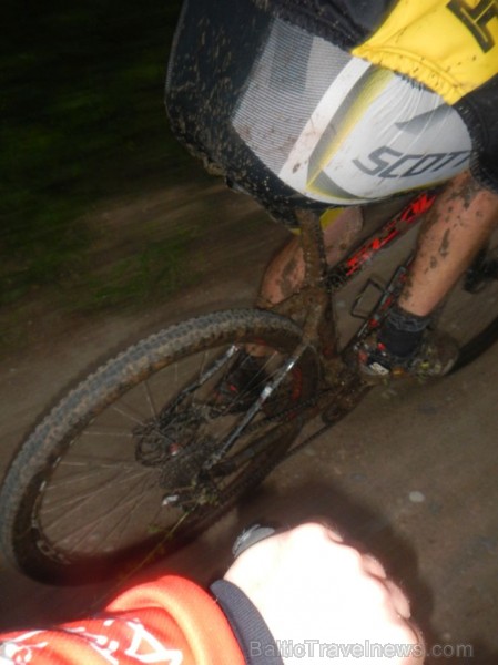 Hawaii Express komanda gatavojas SEB MTB maratona posmam Siguldā www.hawaiiexpress.lv 127130