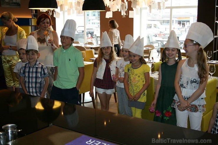 Pagājušo svētdien, 6. jūlijā, restorānā The Traveller norisinājās pirmā kulinārijas meistarklase bērniem. 127507