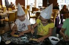 Nodarbības gaitā bērni iemācīsies gatavot desertus, kokteiļus un daudzus citus garšīgus ēdienus. 6