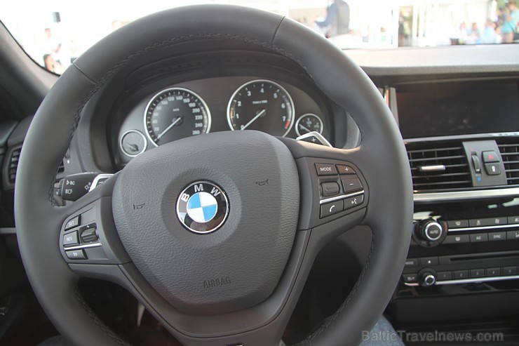 BMW automašīnu oficiālais dīleris Latvijā «Inchcape BM Auto» ar grandiozu pasākumu Jūrmalā 12.07.2014 prezentē jauno BMW X4 127954