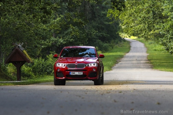 Travelnews.lv redakcija 22.07.2014 sadarbībā ar Inchcape BM Auto Oficiālo BMW pārstāvi Latvijā devās ceļojumā ar jauno «BMW X4 3.0d» uz Liepāju 129016