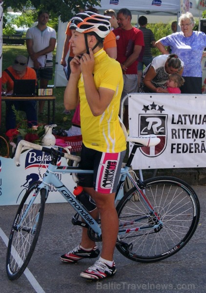 26.07.2014 Emīlijas Sonkas, kas pirms 50 gadiem izcīnīja pasaules čempiones riteņbraukšanā titulu, dzimtajā Alsungā tika aizvadīts kārtējais «Baltais  129307