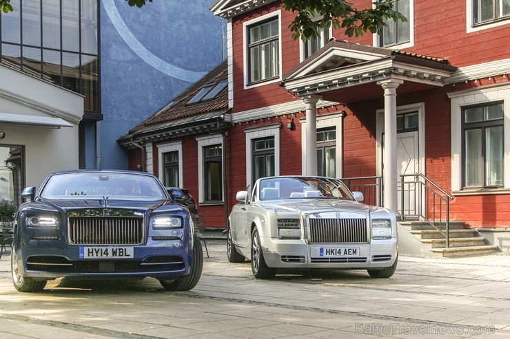 Jaunais «Rolls Royce Wraith» un «Rolls-Royce Phantom Drophead Coupé» Berga bazārā 129495