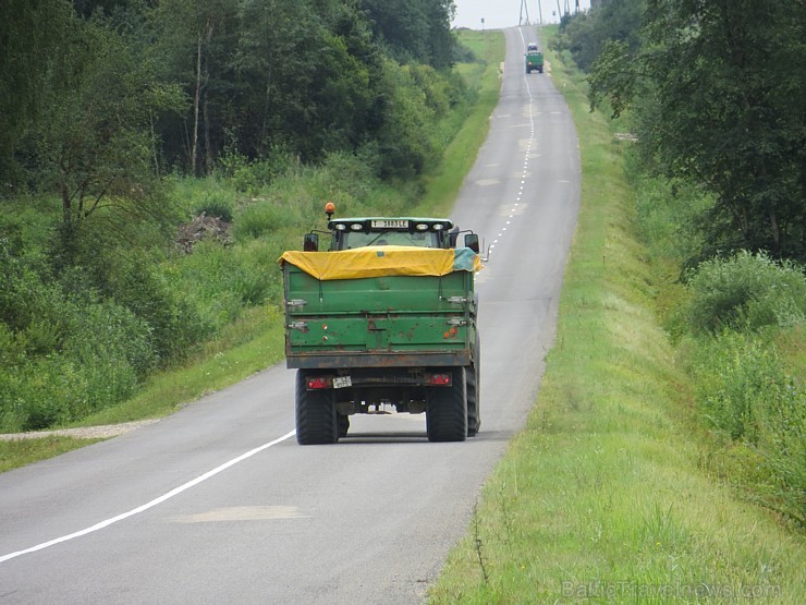 Travelnews.lv ar saliekamo velosipēdu «Tern Link C7» dodas divu dienu ceļojumā Rīga - Ērgļi - Pļaviņas - Jēkabpils - Līvāni - Preiļi - Aglona (255 km) Travelnews.lv ar saliekamo velosipēdu «Tern Link C7» dodas divu dienu ceļojumā Rīga - Ērgļi - Pļaviņas - Jēkabpils - Līvāni - Preiļi - Aglona (255 km) 130747