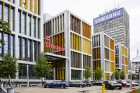 Bankas ēka ir viena no modernākajām biroju celtnēm Baltijā, jo jaunākās tehnoloģijas nodrošina ēkas ekonomisku, videi un veselībai draudzīgu uzturēšan 1