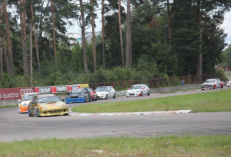 Bikerniekos sacenšas «Riga Summer Race 2014» dalībnieki 131937