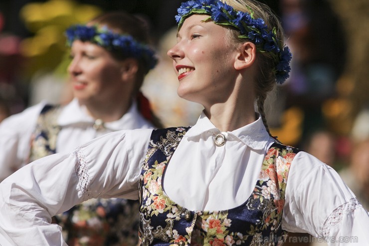 Jelgavā norisinājušies gadskārtējie piena, maizes un medus svētki 132809