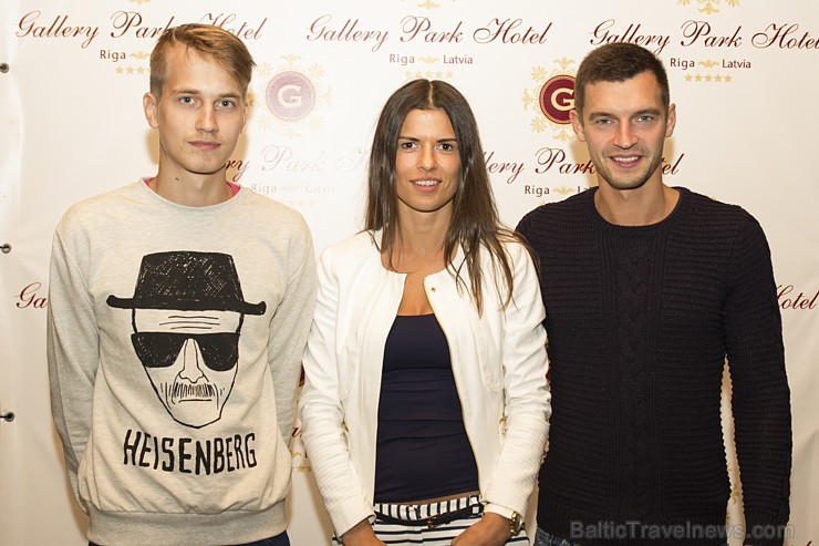 Rīgas piecu zvaigžņu viesnīcas «Gallery Park Hotel» 5 gadu jubilejas viesi, draugi un atbalstītāji Rīgas piecu zvaigžņu viesnīcas «Gallery Park Hotel» 5 gadu jubilejas viesi, draugi un atbalstītāji 133021