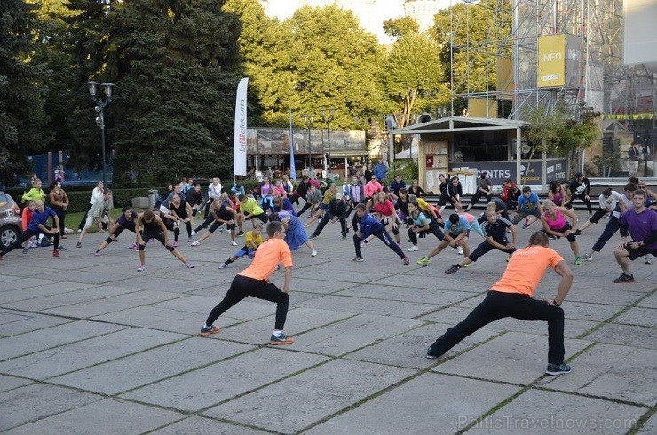 03.09.2014 Esplanādē noticis Radisson BLU un ESPA Rīga tematiskais skriešanas treniņš, kas organizēts pasākuma NIKE Riga Run ietvaros 03.09.2014 Esplanādē noticis Radisson BLU un ESPA Rīga tematiskais skriešanas treniņš, kas organizēts pasākuma NIKE Riga Run ietvaros 133141