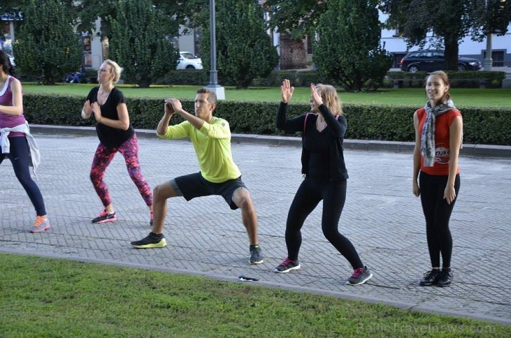 03.09.2014 Esplanādē noticis Radisson BLU un ESPA Rīga tematiskais skriešanas treniņš, kas organizēts pasākuma NIKE Riga Run ietvaros 03.09.2014 Esplanādē noticis Radisson BLU un ESPA Rīga tematiskais skriešanas treniņš, kas organizēts pasākuma NIKE Riga Run ietvaros 133148