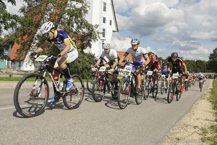 24. Latvijas riteņbraucēju Vienības brauciens Siguldā pulcē vairāk nekā 4000 dalībniekus (2. daļa) 133332