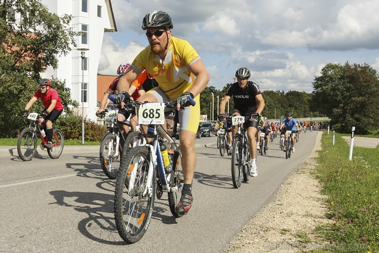 24. Latvijas riteņbraucēju Vienības brauciens Siguldā pulcē vairāk nekā 4000 dalībniekus (2. daļa) 133335