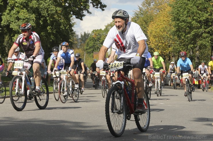 24. Latvijas riteņbraucēju Vienības brauciens Siguldā pulcē vairāk nekā 4000 dalībniekus (2. daļa) 133347
