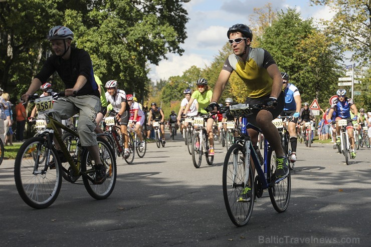 24. Latvijas riteņbraucēju Vienības brauciens Siguldā pulcē vairāk nekā 4000 dalībniekus (2. daļa) 133348