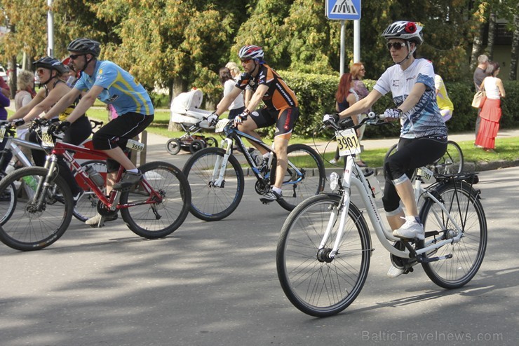 24. Latvijas riteņbraucēju Vienības brauciens Siguldā pulcē vairāk nekā 4000 dalībniekus (2. daļa) 133355