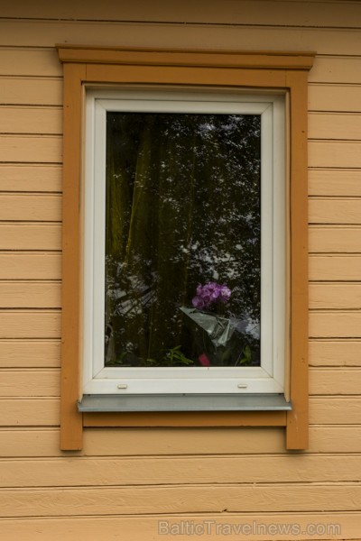 Dekoratīvās logu apmales piesaista daudzus Krāslavas tūristus 133564