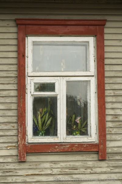 Dekoratīvās logu apmales piesaista daudzus Krāslavas tūristus 133565