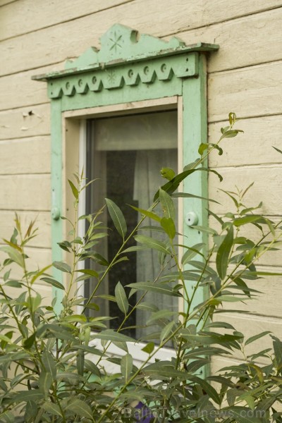 Dekoratīvās logu apmales piesaista daudzus Krāslavas tūristus 133575