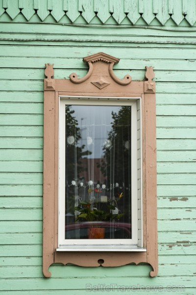 Dekoratīvās logu apmales piesaista daudzus Krāslavas tūristus 133580
