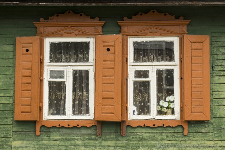 Dekoratīvās logu apmales piesaista daudzus Krāslavas tūristus 133582
