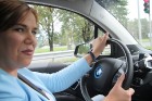 Jauno BMW i3 izmēģina Čili pica mārketinga vadītāja Jūlija Sergutina 24