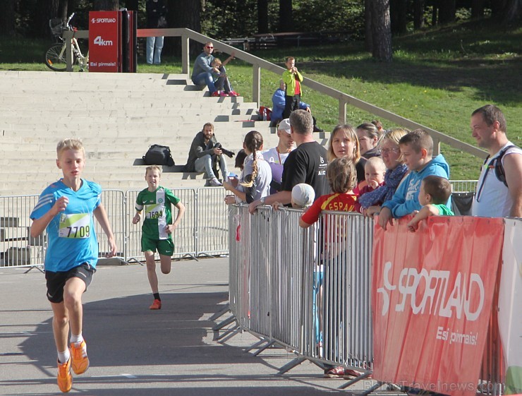 Sporta un labdarības pasākums «Nike Riga Run 2014» pulcē tūkstošiem sportistu 133821