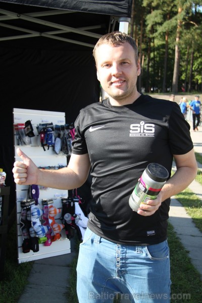 Sporta un labdarības pasākums «Nike Riga Run 2014» pulcē tūkstošiem sportistu 133825
